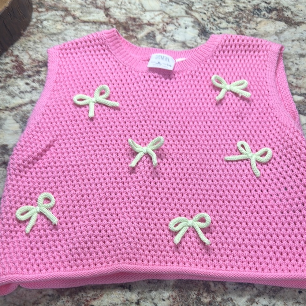 Zara Pink Knit crochet tank with Bow Accents